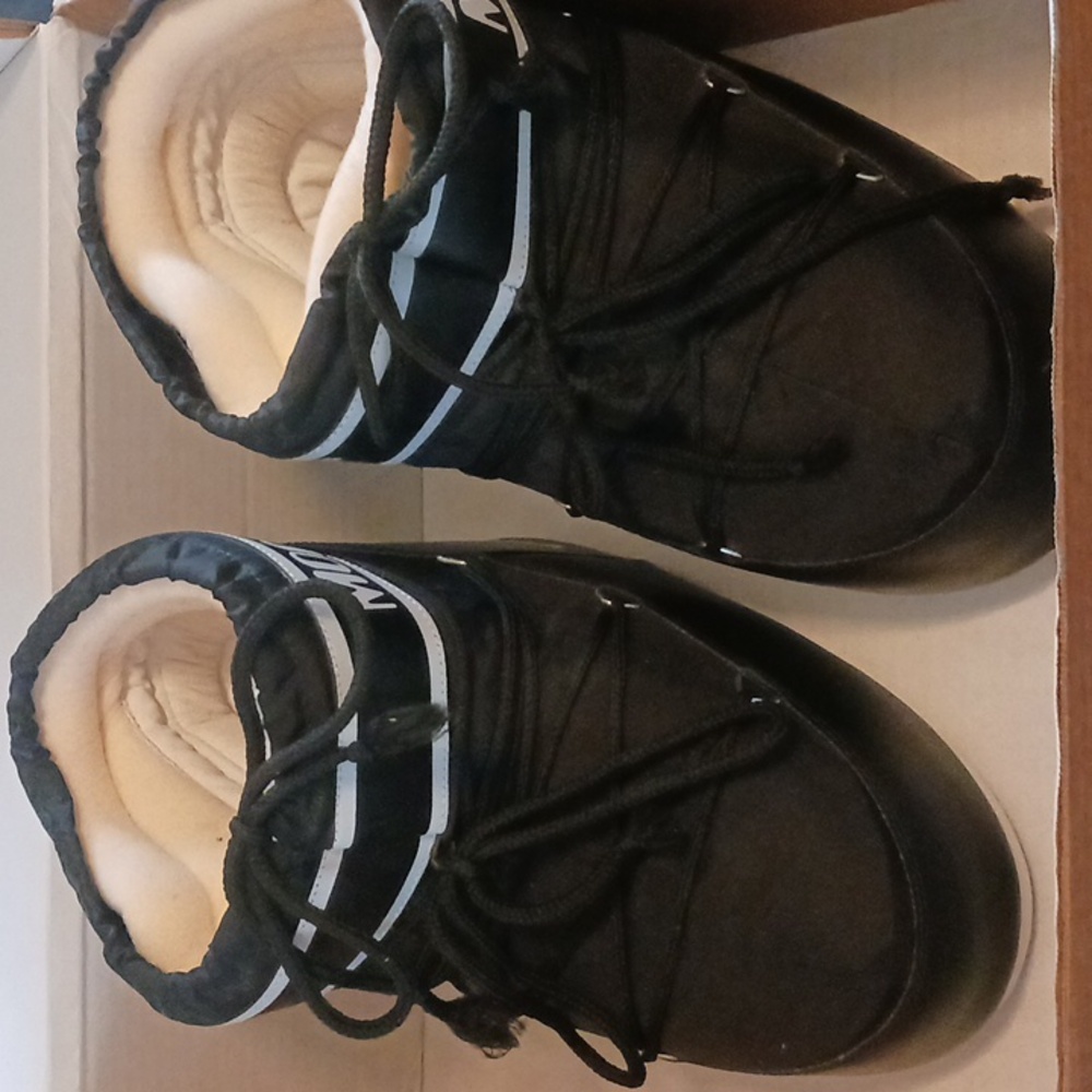 Moon Boot Icon Low Black Nylon Boots